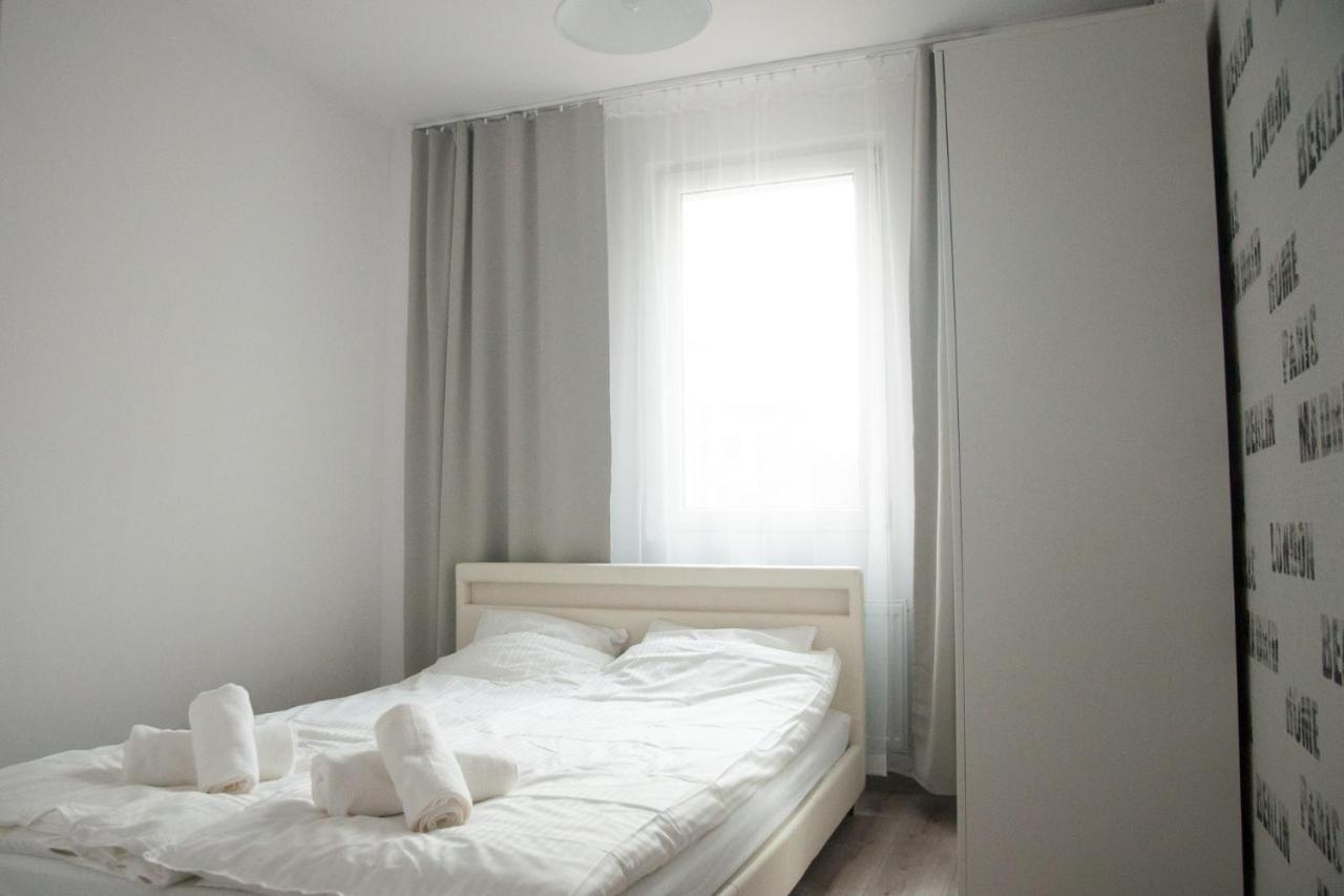 Apartament Karolewska Lodź Bagian luar foto