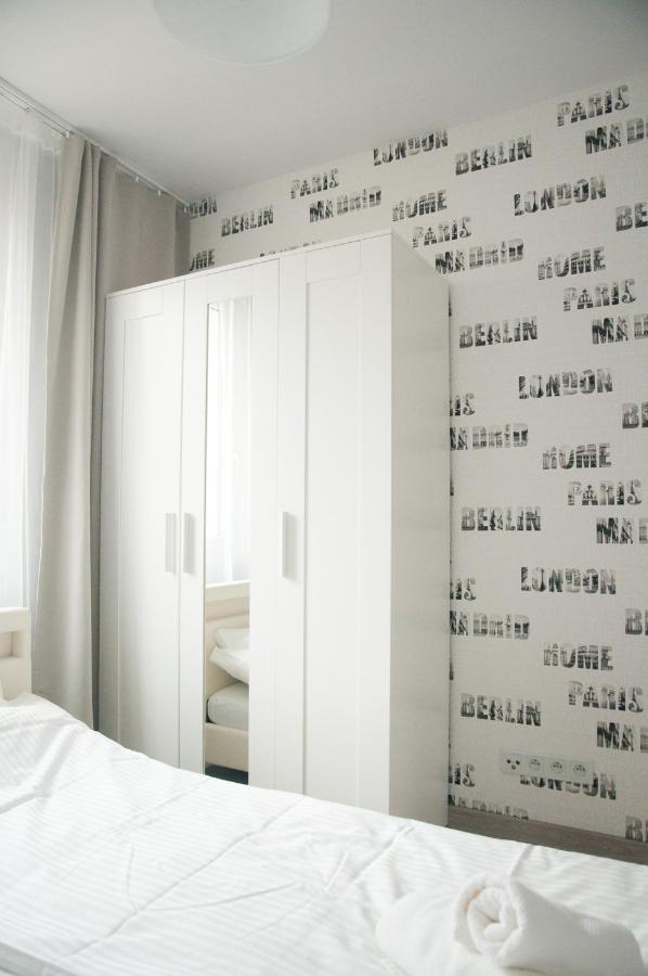 Apartament Karolewska Lodź Bagian luar foto